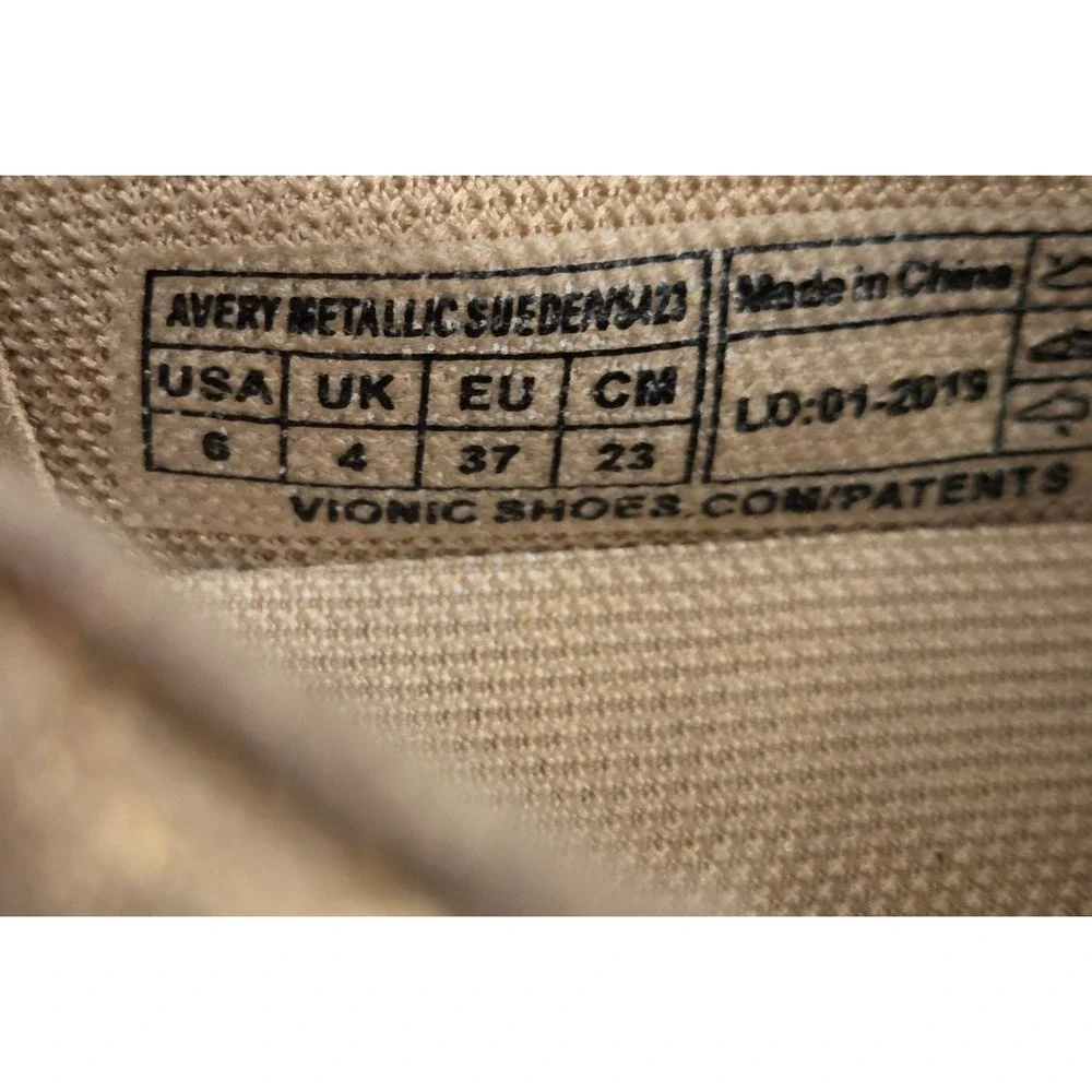 Vionic Pro Avery Vio-Grip Slip Resistant Shoes Womens Size 6 Metallic Suede